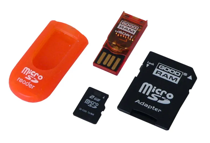 GoodRAM 3 in 1 memory kit