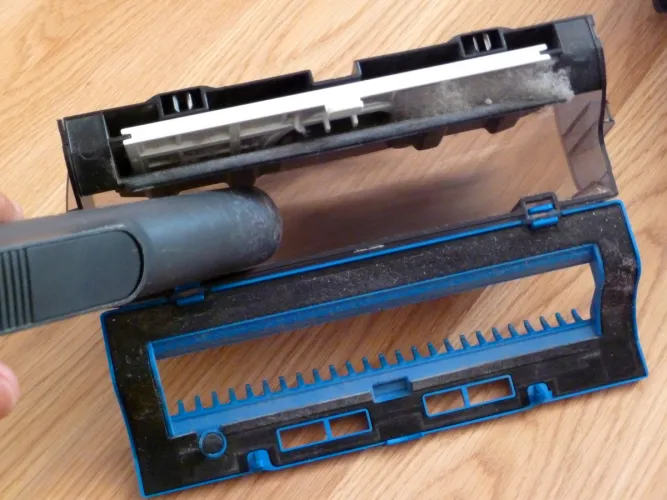 Navibot portartály ürítés porszívóval