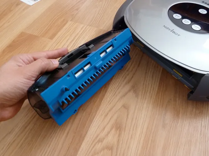 A Navibot portartály visszahelyezése