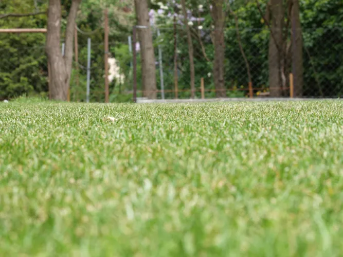Husqvarna Automower Solar Hybrid