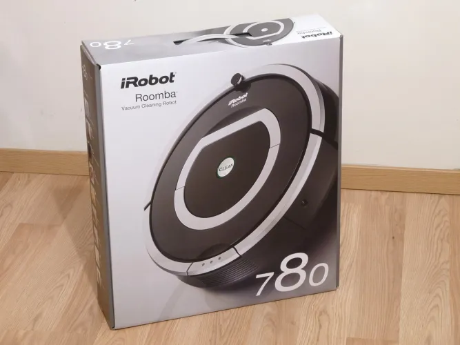 iRobot Roomba 780