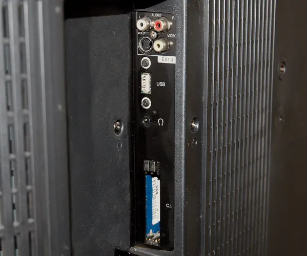 Sharp AQUOS LC-52HD1E